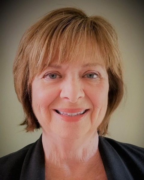 carleen crawford headshot