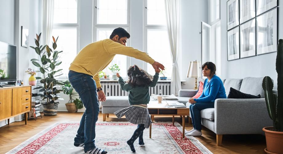 Renewal Rewards: Incentives for Seamless Lease Extensions Renewal Rewards: Incentives for Seamless Lease Extensions