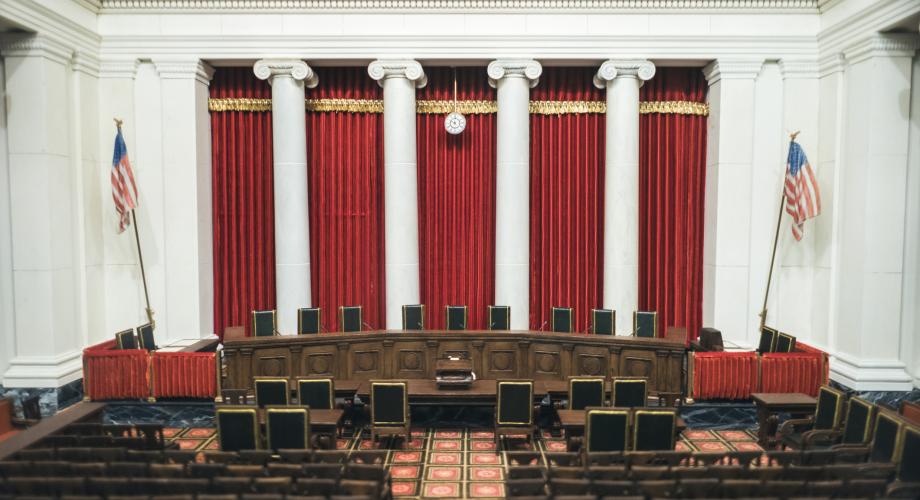Photo of the U.S. Supreme Court chamber.